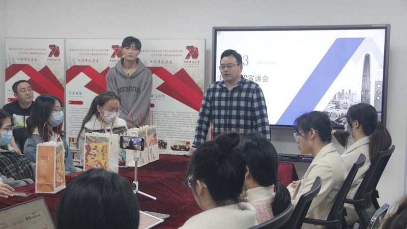 心理咨询师培训：网课与面授，哪种更适合你？**